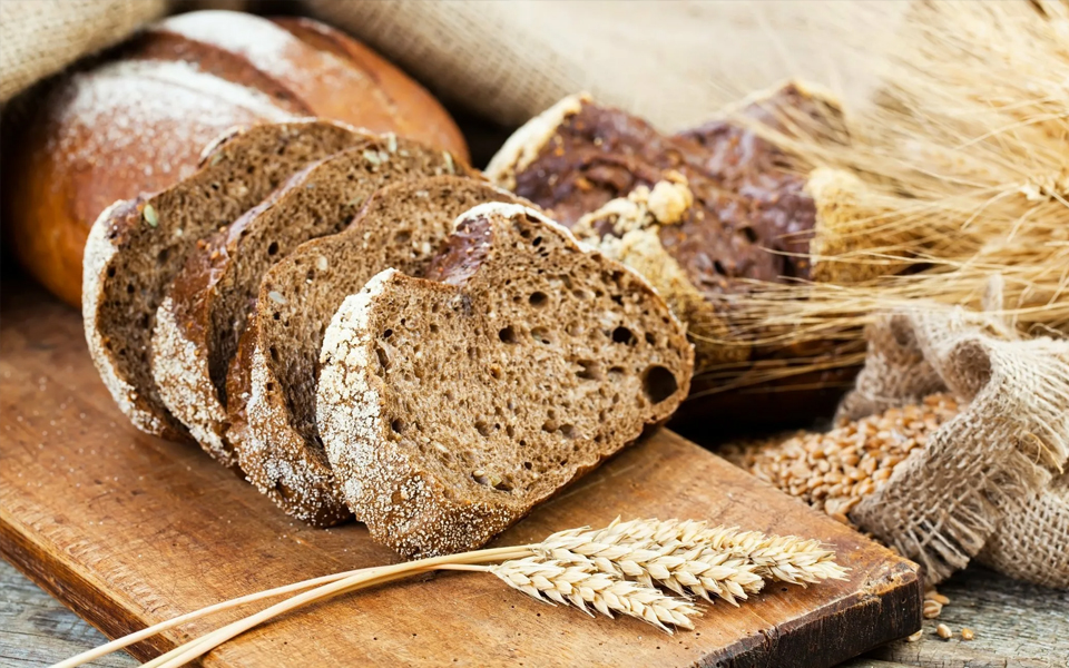 Ржаной хлеб: какие витамины и почему он полезен